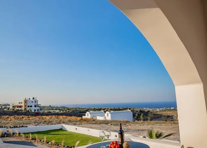 Bonsai Luxury Karterados (Santorini)