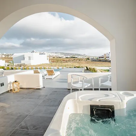 Bonsai Luxury 4* Karterados (Santorini)