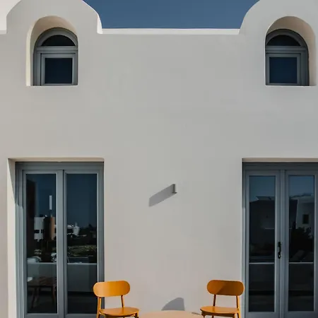 Lägenhetshotell Bonsai Luxury Karterados (Santorini)