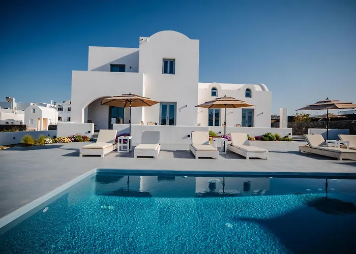 Bonsai Luxury Aparthotel Karterados (Santorini)