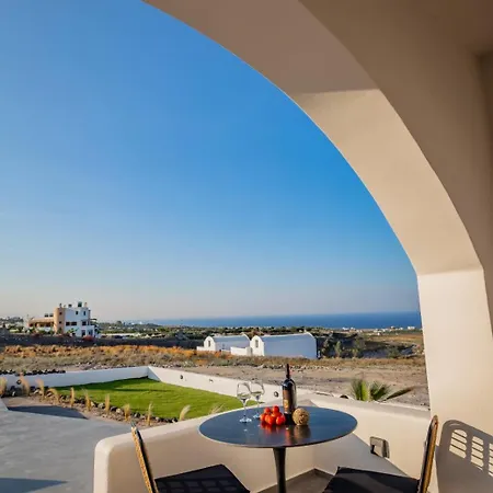 Bonsai Luxury Karterados (Santorini)
